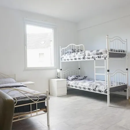 Modern In Apartamento